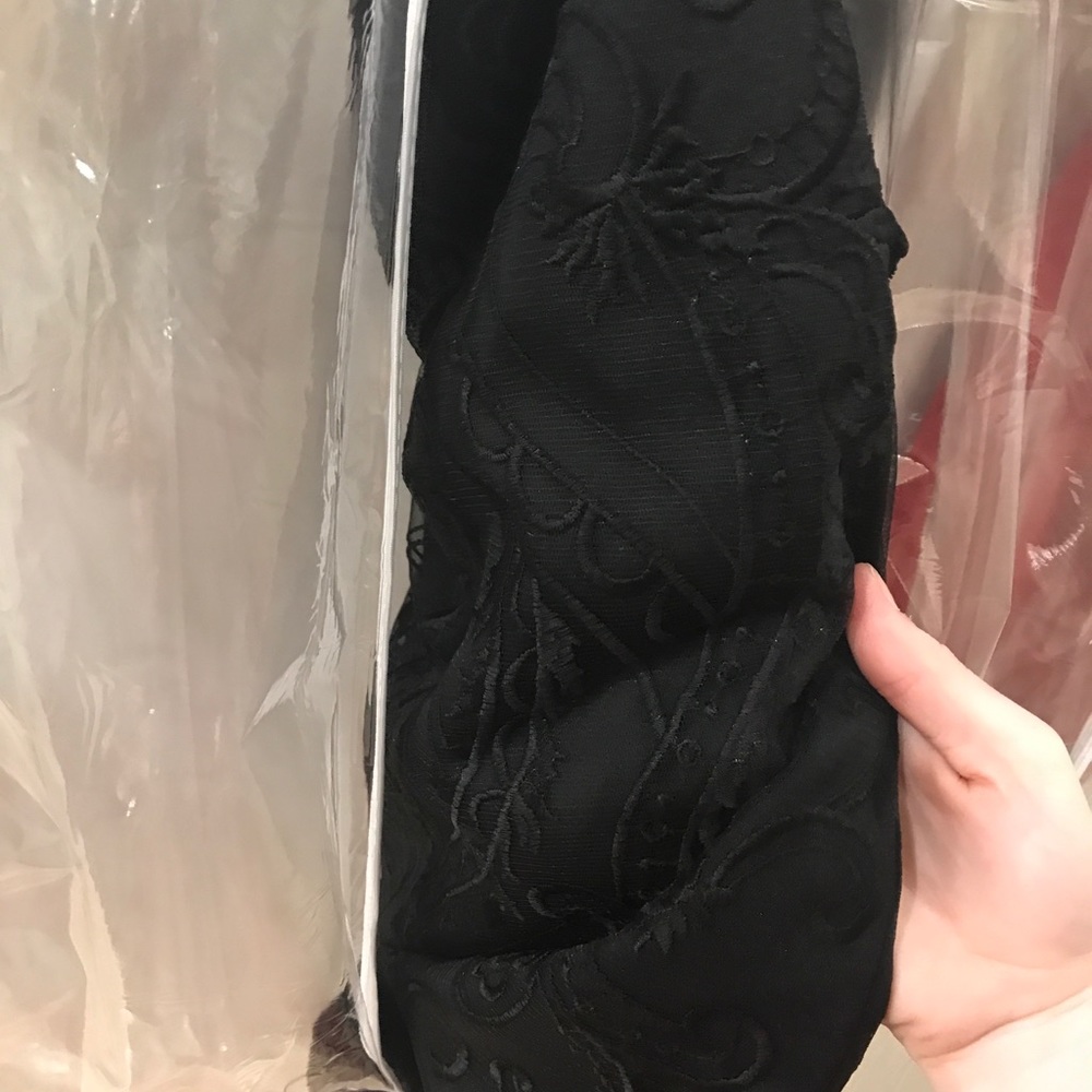 2 piece homecoming dress- Make an offer! - Picture 5 of 5